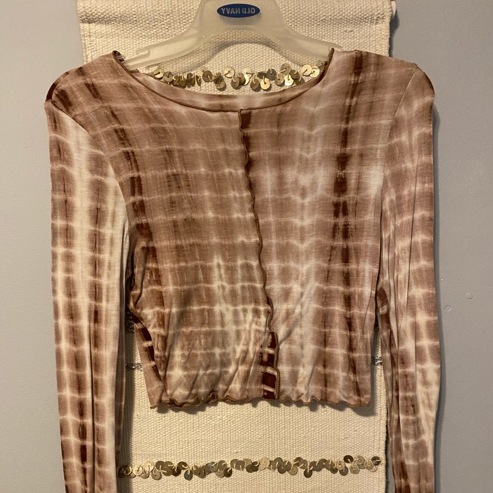 Light long sleeve